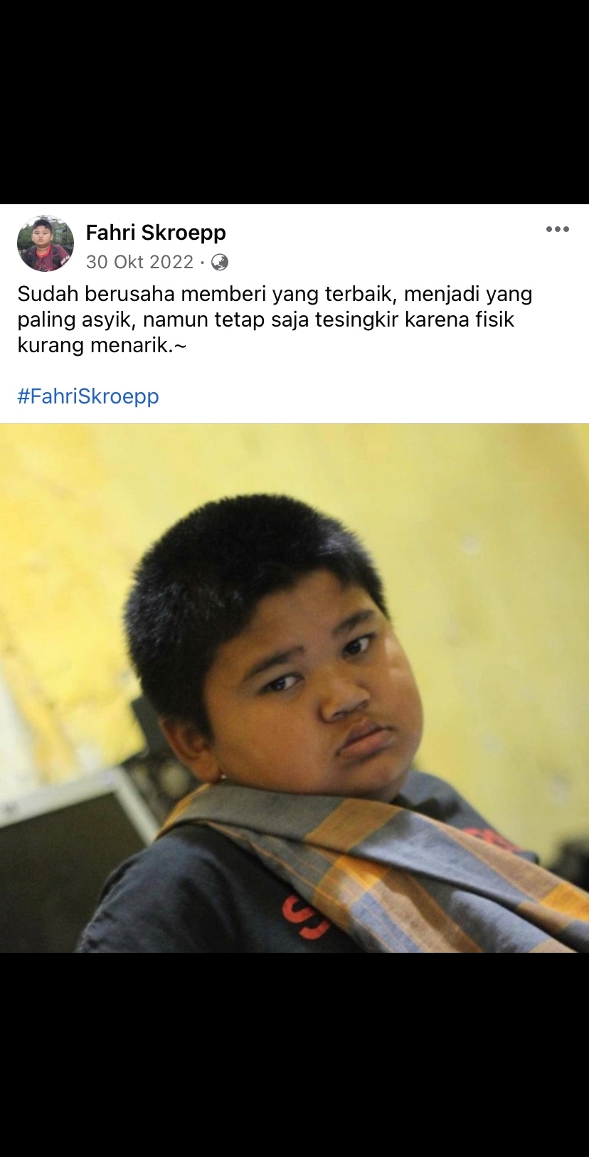 Potret kocak status lucu Fahri Skroepp Facebook