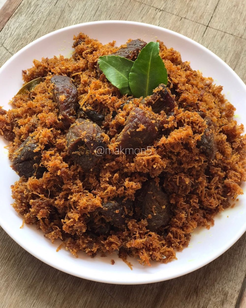 15 Resep serundeng daging sapi spesial Idul Adha, tahan lama, empuk, dan gurihnya bikin nagih