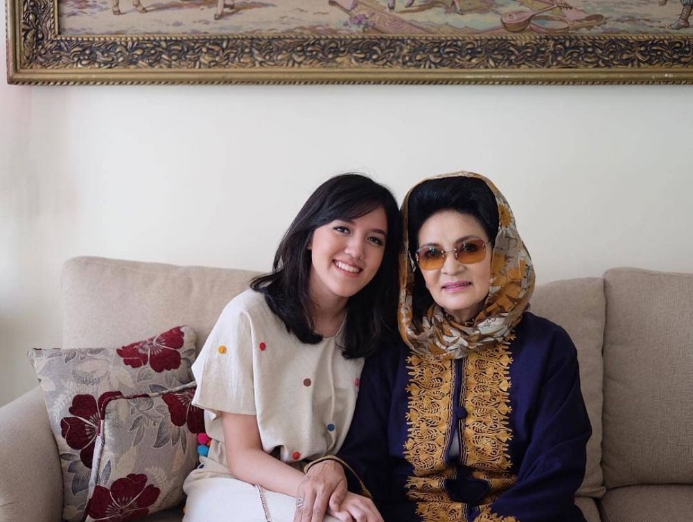 kebersamaan seleb dengan nenek dan kakek senior © instagram kebersamaan seleb dengan nenek dan kakek senior © instagram