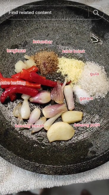 Jangan cuma pakai bumbu bubuk, begini trik bikin adonan bakwan jagung yang wangi dan super gurih