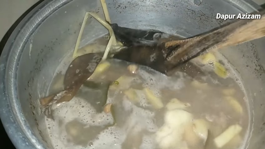 Bukan cuma pakai nanas, ini cara jitu usir bau prengus dan lembutkan daging kambing meski tanpa presto