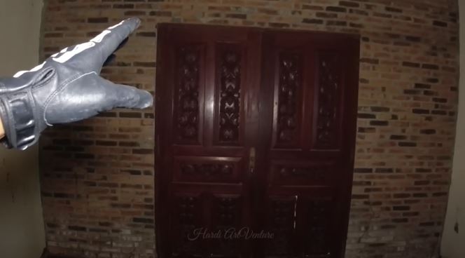 rumah mewah bekas penghilangan nyawa © YouTube