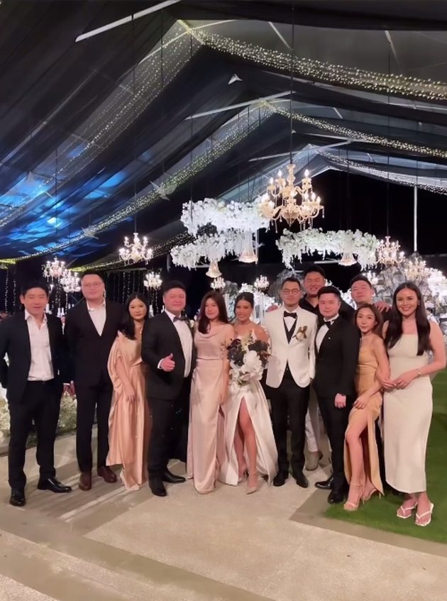 Nita Sofiani bareng calon suami © Instagram/@nitasofiani