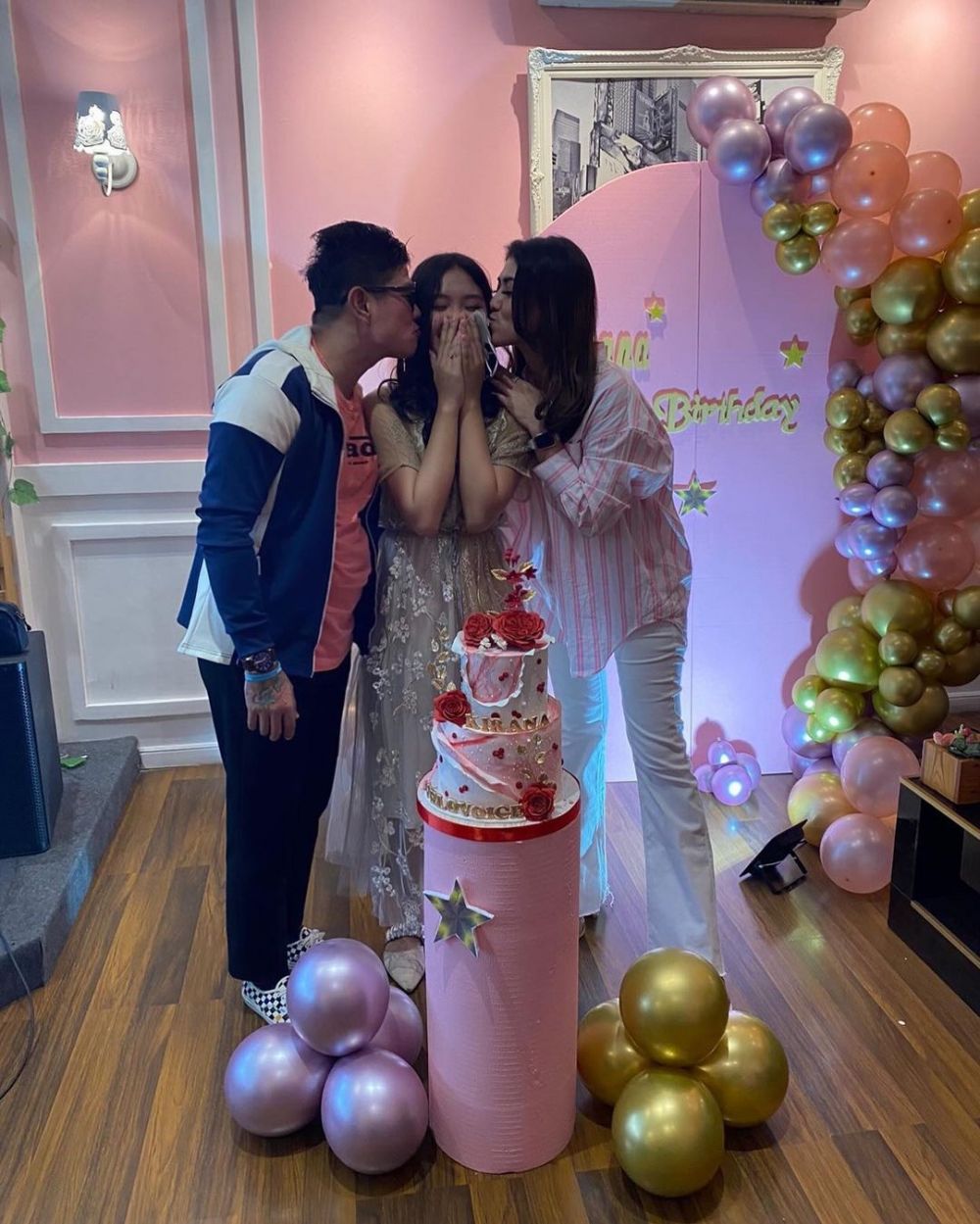  potret perayaan ulang tahun anak vokalis band © berbagai sumber