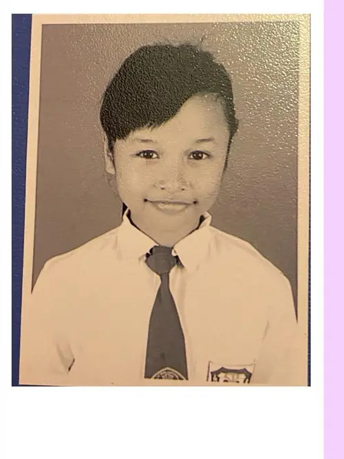 pasfoto pedangdut saat sekolah © instagram