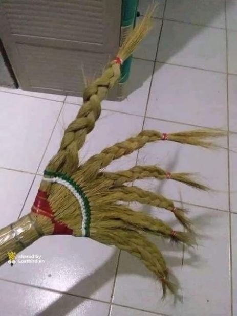 Potret kocak orang saat gabut di rumah Berbagai sumber Potret kocak orang saat gabut di rumah Berbagai sumber