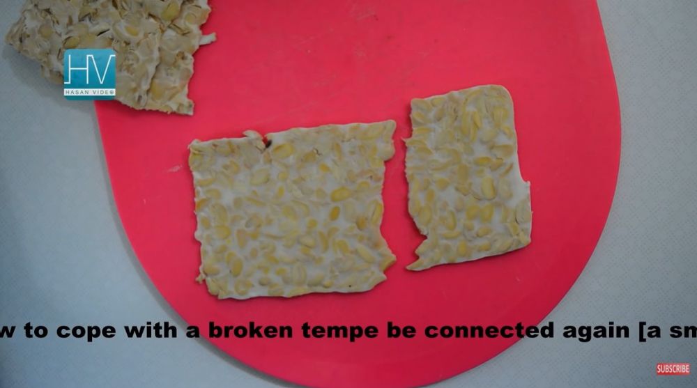 Trik menyambung tempe yang patah karena irisannya terlalu tipis, praktis dan antigagal
