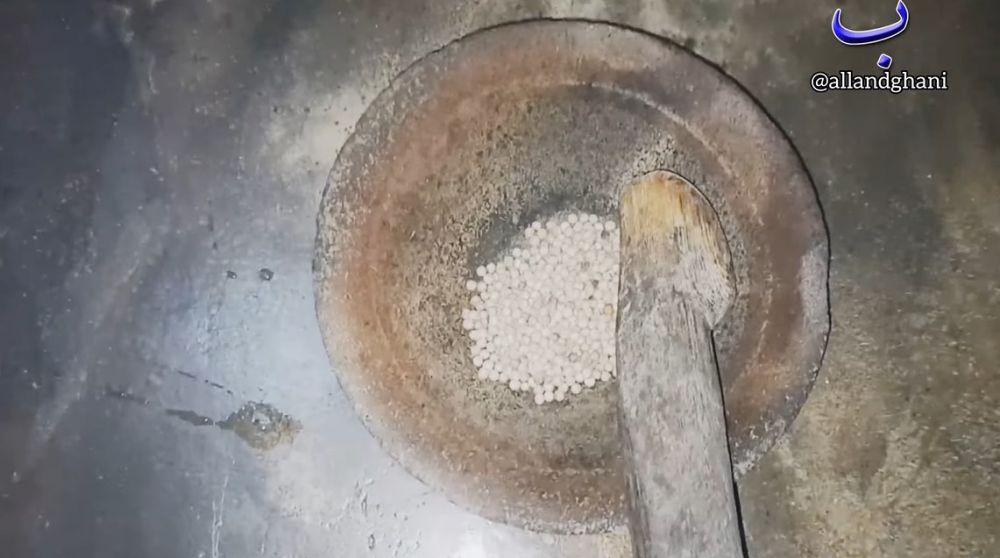 Tak perlu dibunuh, ini cara ampuh mengusir cicak pakai 1 bumbu dapur