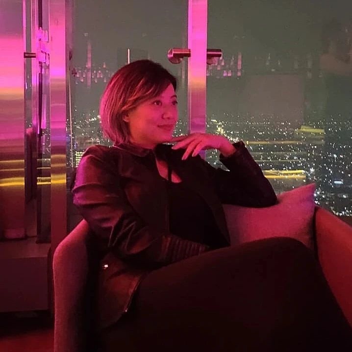 potret leony bareng pria bule diduga pacar baru jadi sorotan © berbagai sumber