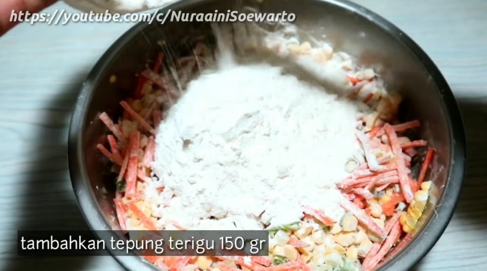 Tanpa tepung beras dan telur, ini cara bikin bakwan jagung makin gurih dan renyah tahan lama
