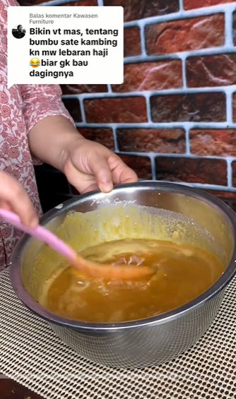 Nggak perlu dimarinasi terlalu lama, ini trik bikin sate kambing yang empuk dan bebas bau prengus