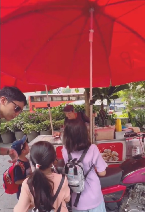 potret kompak desta dan caca liburan bareng anak usai cerai © berbagai sumber potret kompak desta dan caca liburan bareng anak usai cerai © berbagai sumber