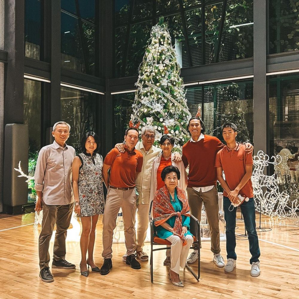 potret terbaru model yang jadi pesinetron top kini awet muda di usia 66 © berbagai sumber potret terbaru model yang jadi pesinetron top kini awet muda di usia 66 © berbagai sumber