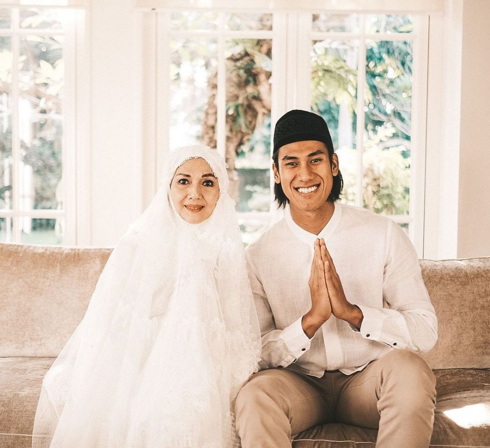 potret terbaru model yang jadi pesinetron top kini awet muda di usia 66 © berbagai sumber