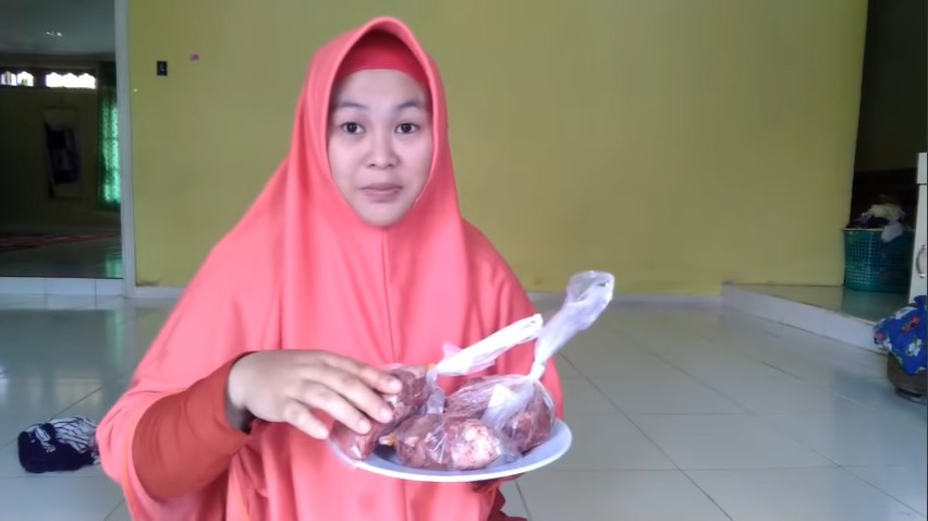 Cara jitu menyimpan daging kurban di kulkas agar tak berubah rasa dan awet berbulan-bulan