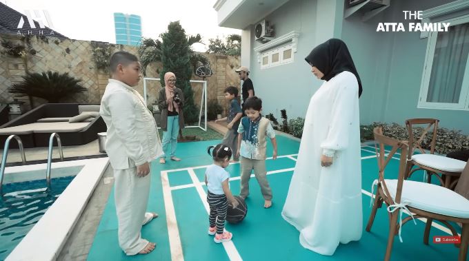 momen atta rayakan idul adha bareng keluarga besar © berbagai sumber