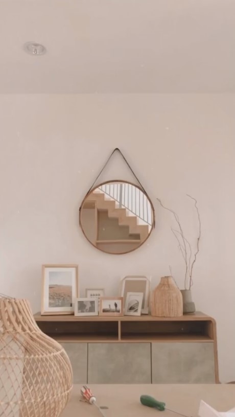 renovasi rumah bareng mantan pacar © TikTok/@natasha.surya renovasi rumah bareng mantan pacar © TikTok/@natasha.surya