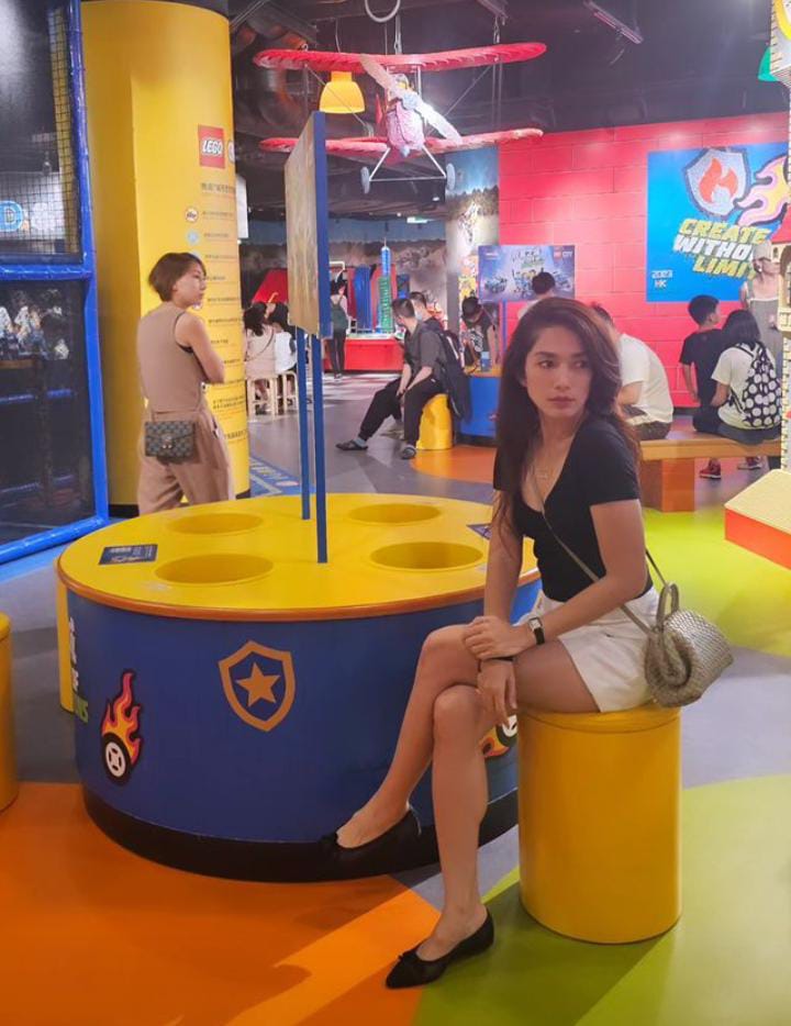 keluarga ussy ke hongkong © 2023 brilio.net