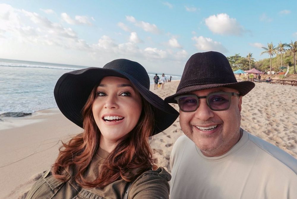 Maia Estianty nikahi konglomerat © berbagai sumber Maia Estianty nikahi konglomerat © berbagai sumber