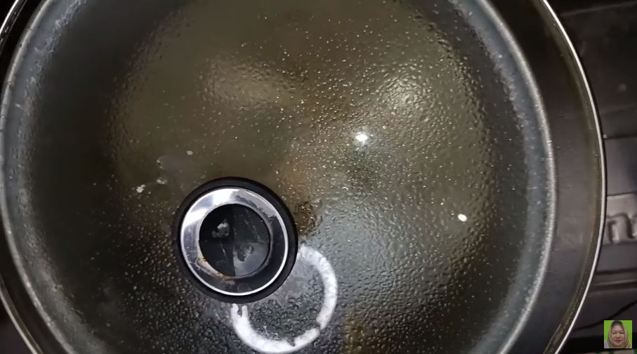 Tanpa presto, ini cara mudah merebus kaki kambing agar hasilnya empuk dan nggak bau prengus