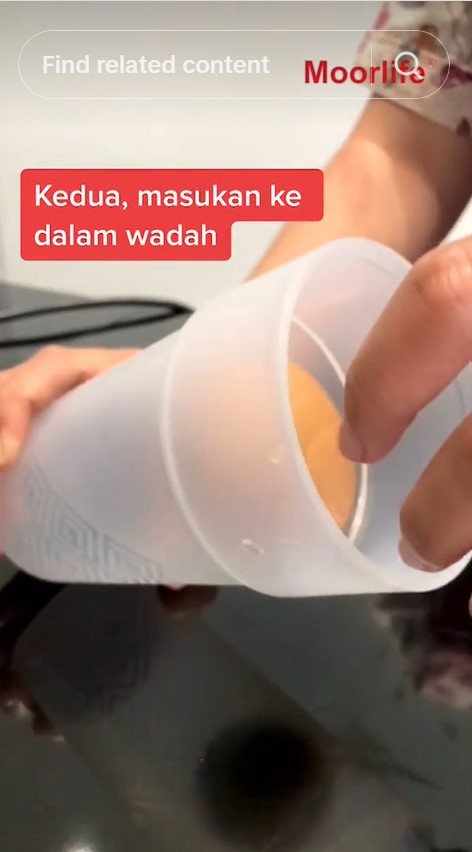 Tanpa direndam air dingin, ini trik mengupas telur rebus agar hasilnya lebih mulus pakai 1 alat