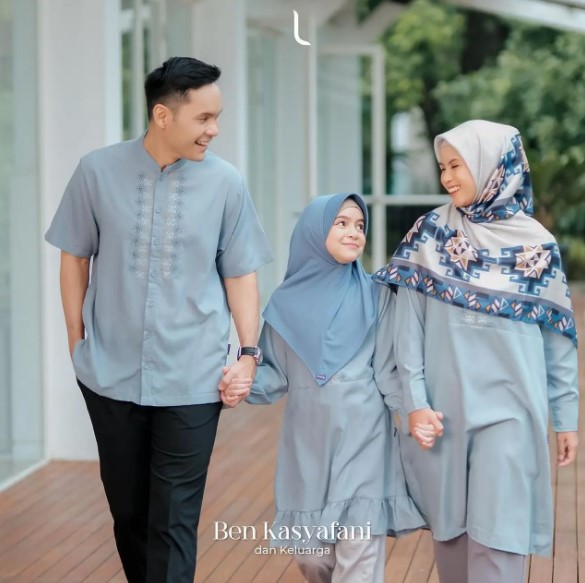 Sienna tampil berhijab © Instagram Sienna tampil berhijab © Instagram