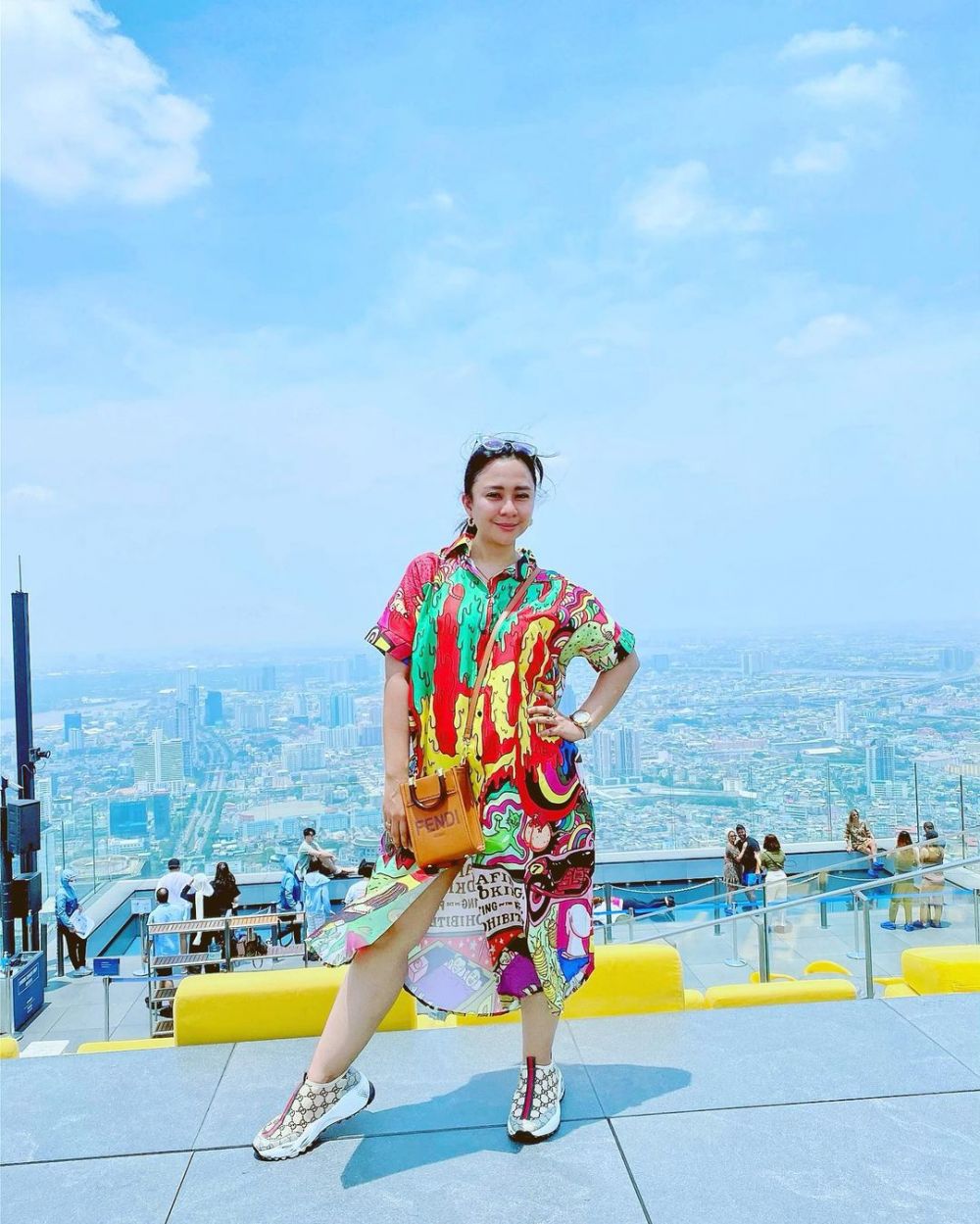 Chikita Meidy musuh Nia Ramadhani di sinetron © berbagai sumber