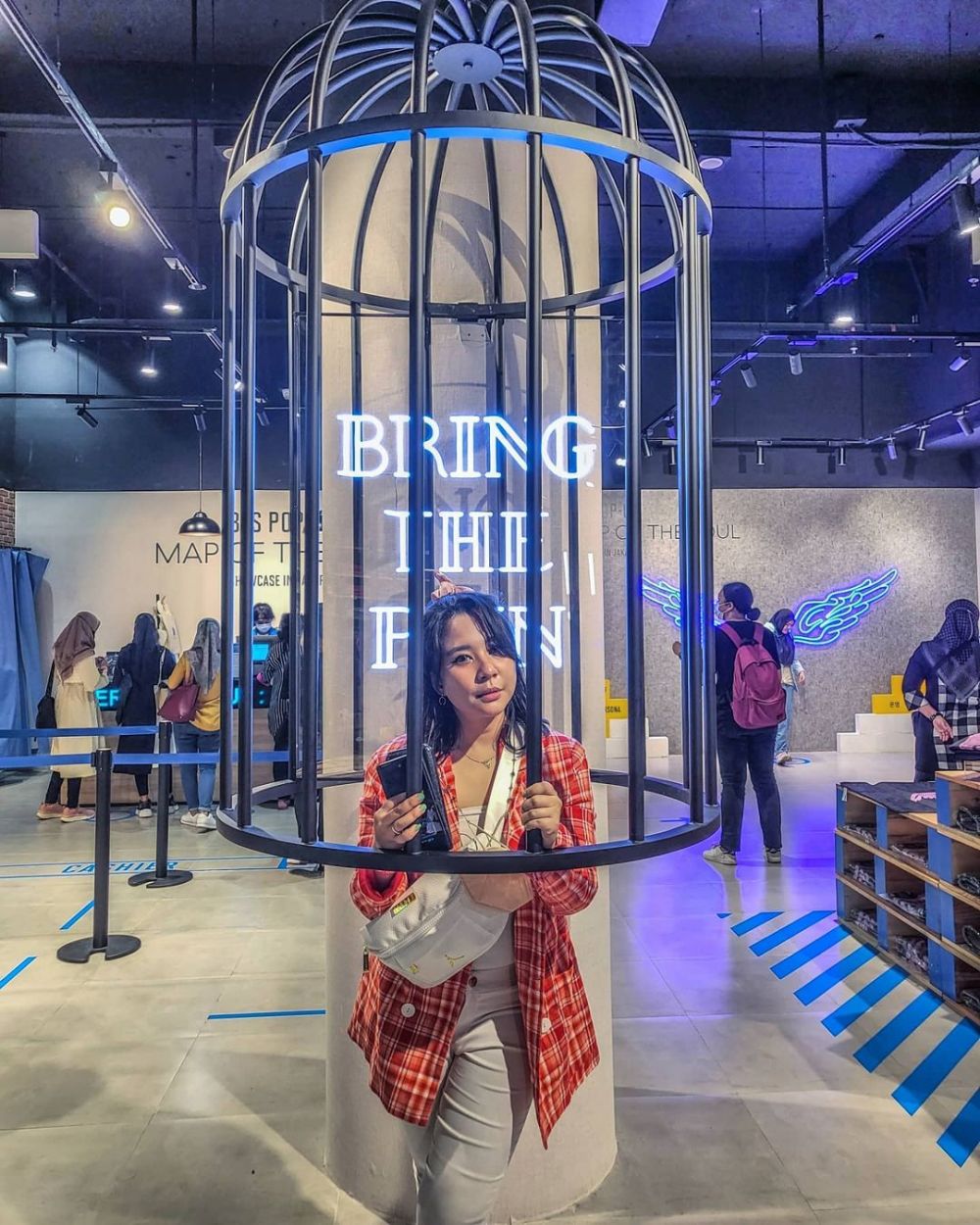 Chikita Meidy musuh Nia Ramadhani di sinetron © berbagai sumber