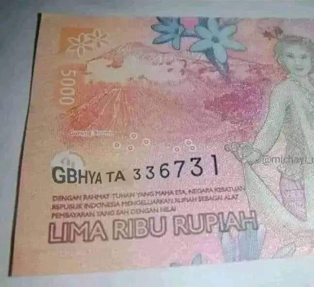 Potret kocak tulisan di uang Berbagai sumber