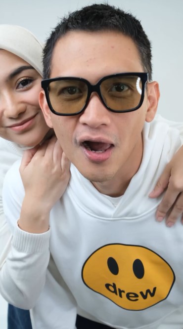 pemotretan mesra Citra Kirana bareng suami © Instagram