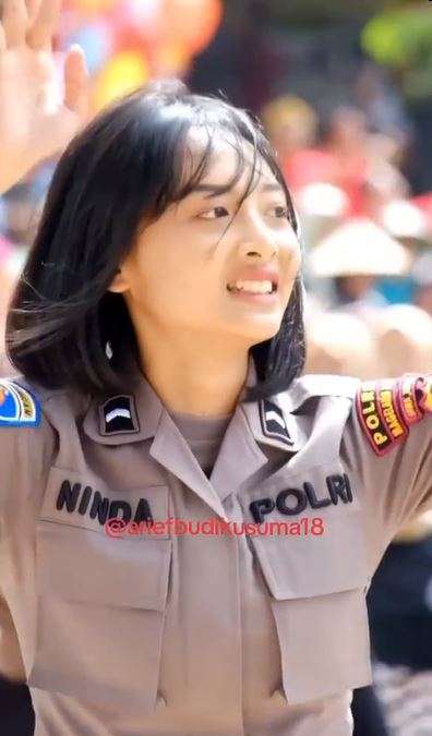 Momen polwan cantik pecahkan rekor MURI Berbagai sumber