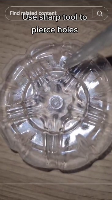 Cuma pakai sampah dapur, begini cara bikin saringan di lubang wastafel agar tak mudah mampet