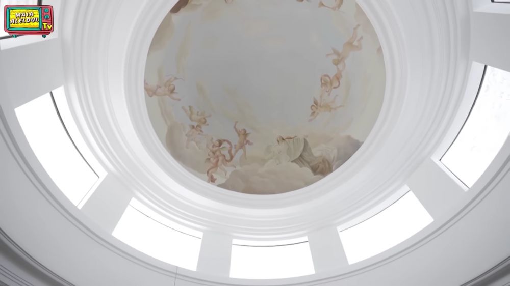 rumah putri ariani mirip kastil © YouTube/MAIA ALELDUL TV