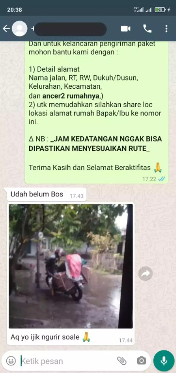 Chat kurir mau antar barang © Twitter