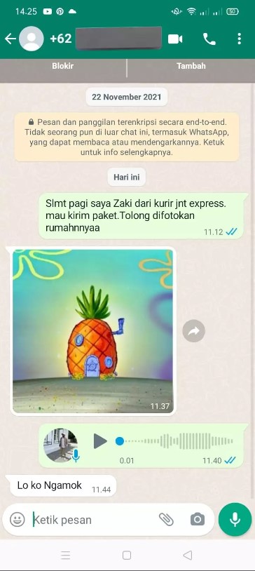 Chat kurir mau antar barang © Twitter