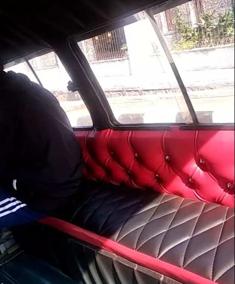 17 Potret kocak interior angkutan umum Berbagai sumber 17 Potret kocak interior angkutan umum Berbagai sumber