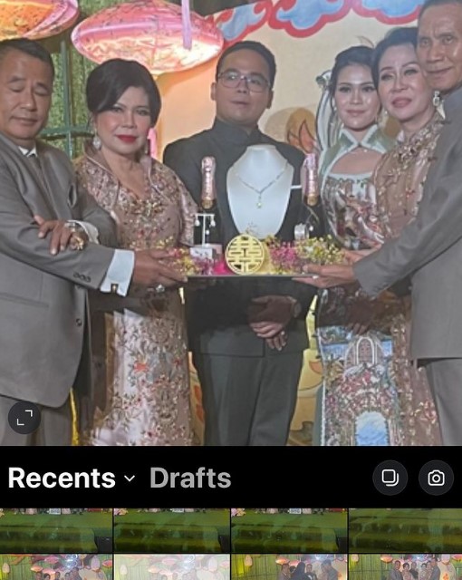 lamaran anak Hotman Paris © Instagram