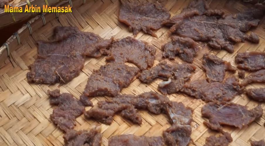 Tanpa perlu direbus dulu, ini cara bikin dendeng sapi agar cepat empuk cuma tambah 1 bahan dapur
