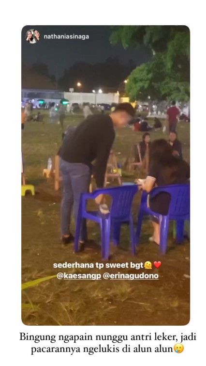 Kaesang dan Erina pacaran di alun-alun © Instagram