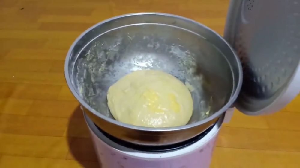 Cuma dalam 10 menit, ini trik praktis membuat adonan roti jadi mengembang maksimal