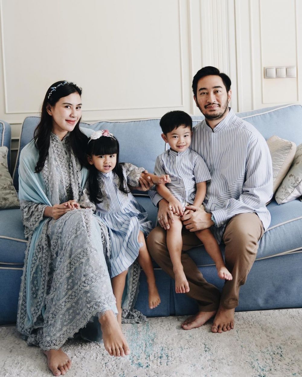 warganet singgung Syahnaz yang tak minta maaf ke Lady Nayoan usai selingkuh © berbagai sumber warganet singgung Syahnaz yang tak minta maaf ke Lady Nayoan usai selingkuh © berbagai sumber