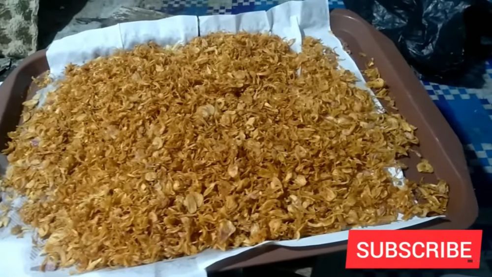 Tanpa bahan tambahan, begini cara menggoreng bawang merah agar renyah dan tidak gosong