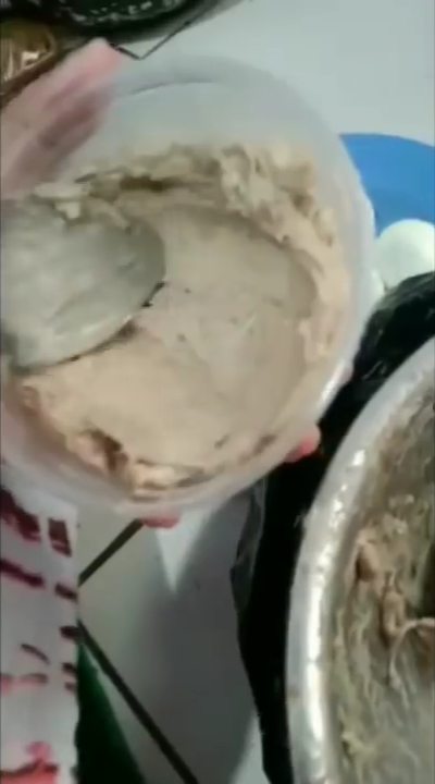 Aksi cerdas warganet mencetak bakso telur ini hasilnya bulat, antibocor, dan tidak mengotori tangan