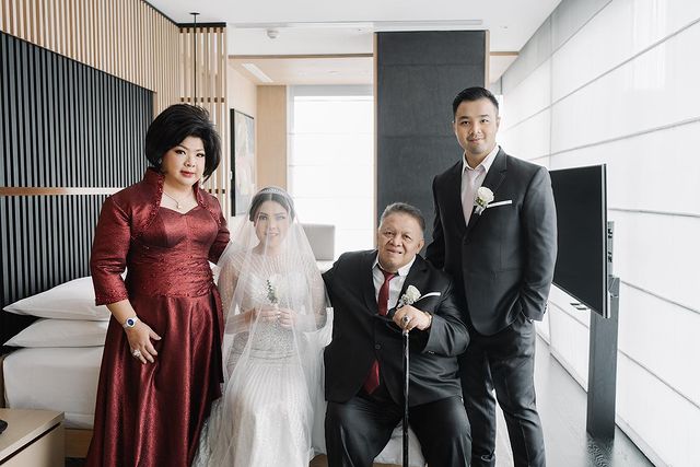 pernikahan tina toon © 2023 brilio.net pernikahan tina toon © 2023 brilio.net