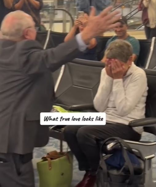 kisah pria naksir wanita pujaannya selama 60 tahun TikTok