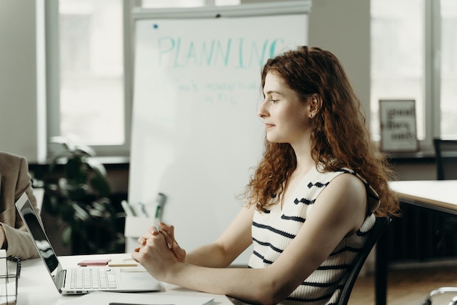 Pengertian daftar riwayat hidup beserta fungsinya © 2023 brilio.net Pengertian daftar riwayat hidup beserta fungsinya © 2023 brilio.net