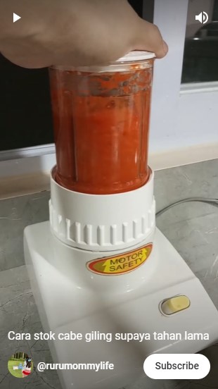 Tanpa diberi minyak, ini cara menyimpan cabai giling agar awet hingga 2 bulan