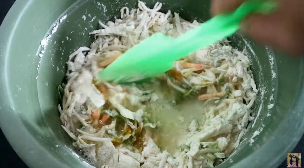 Tanpa tepung beras, ini trik bikin bakwan sayur mangkuk tebal, tetap renyah, dan gurih tahan lama