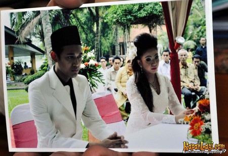 pernikahan mantan penyanyi cilik 90-an © Instagram