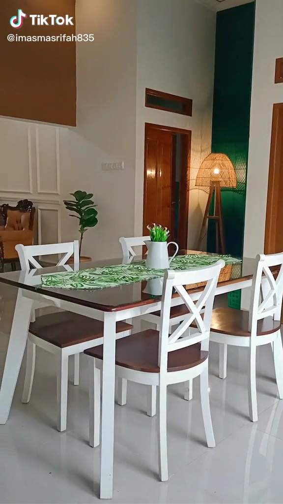 rumah mepet sawah © TikTok rumah mepet sawah © TikTok